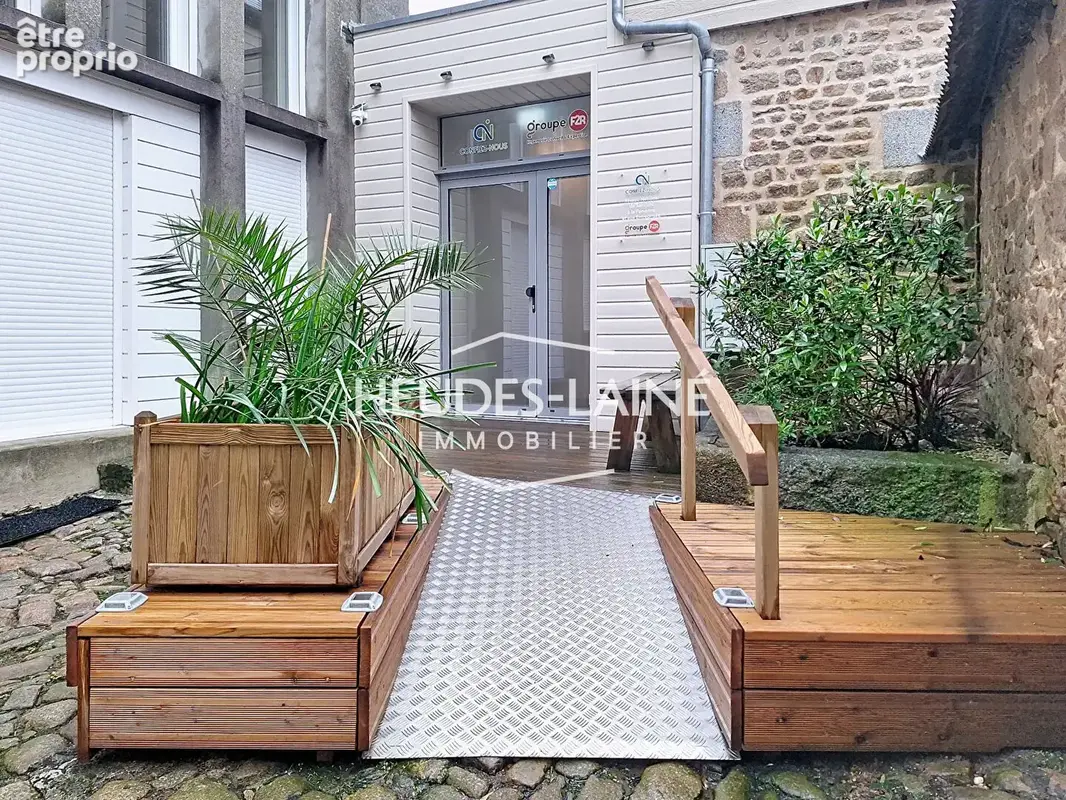 Bureaux 216 m2 centre-ville  50300 Avranches - photo 5