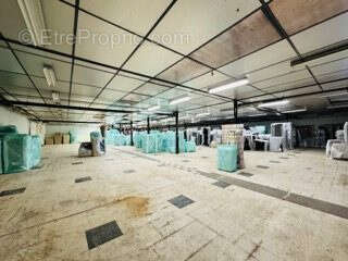 Commerce à ARS-SUR-MOSELLE