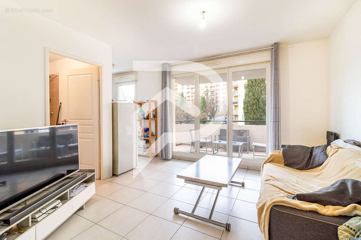 Appartement à MARSEILLE-12E