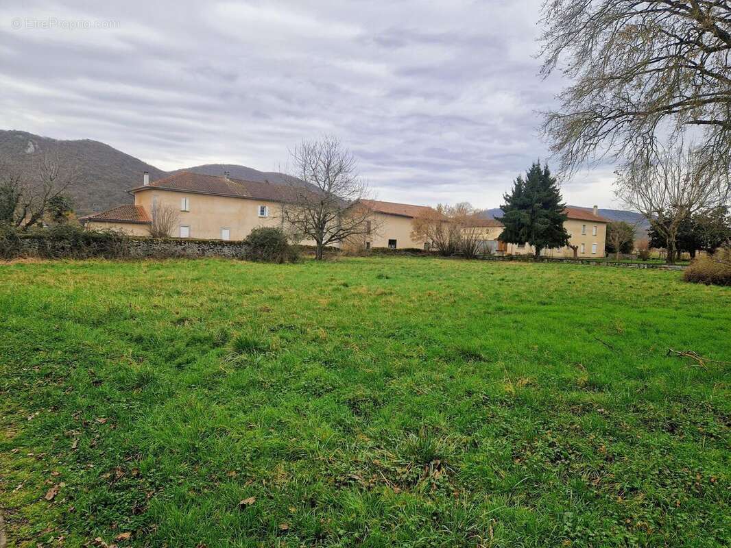 Photo 2 - Terrain à MARTRES-DE-RIVIERE