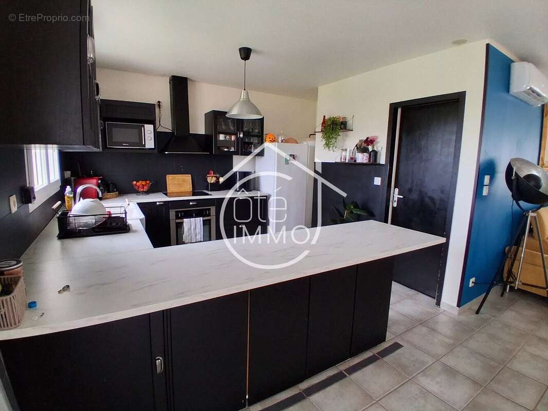 Maison à FLAUJAGUES