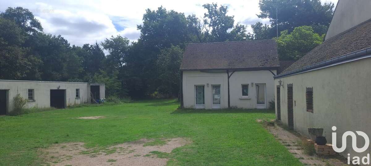Photo 8 - Maison à CHEVILLON-SUR-HUILLARD