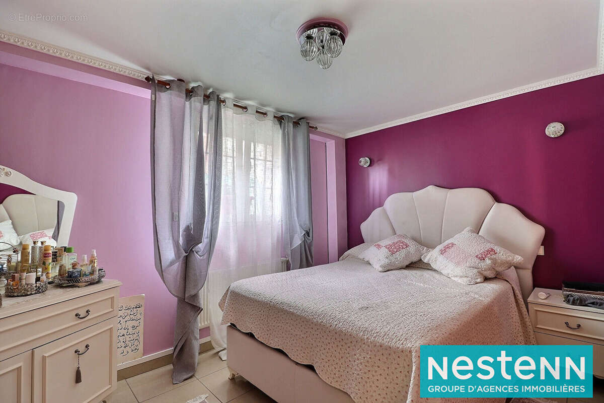 Maison à VILLEURBANNE