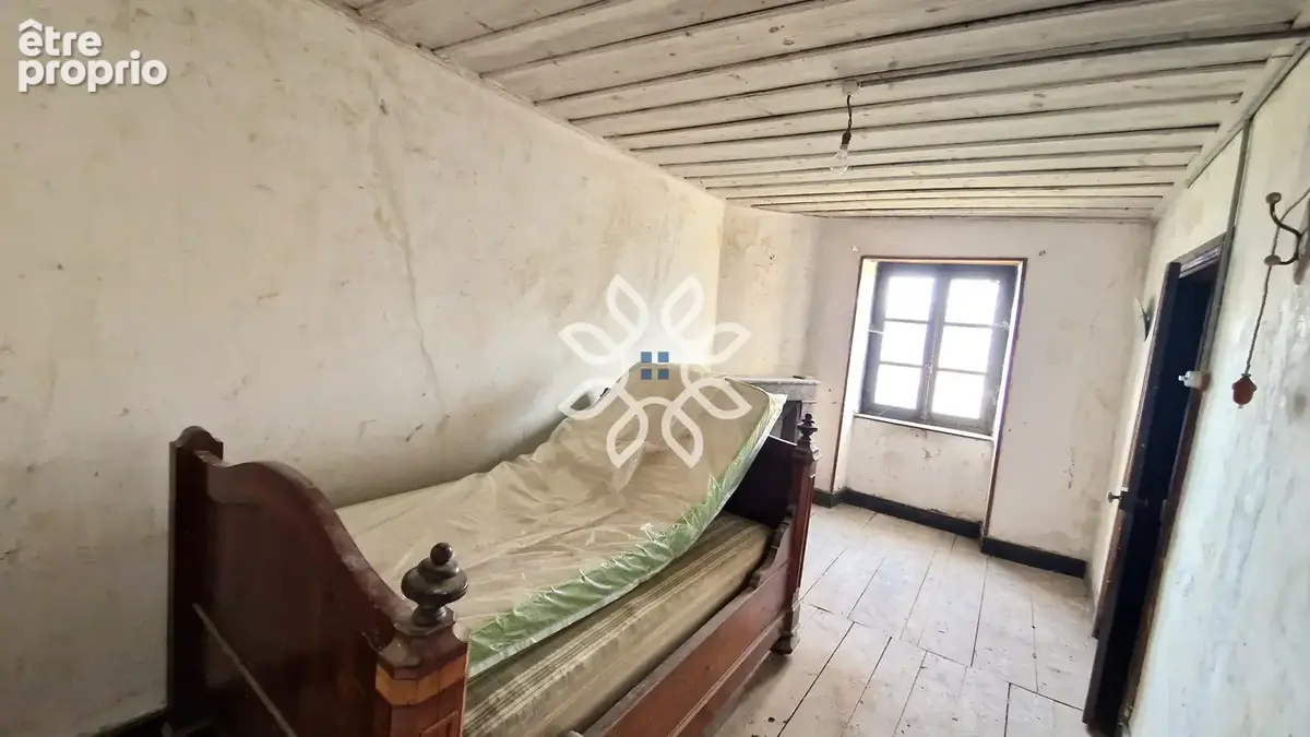 Ensemble immobilier à rénover avec dépendances et vue dégagée - photo 10