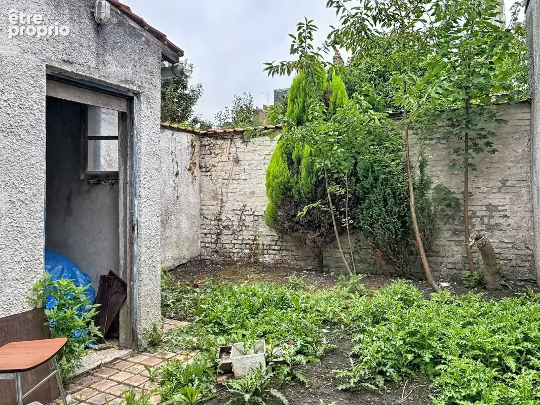 Maison bourgeoise, 4 chambres, bureau et jardin - photo 11