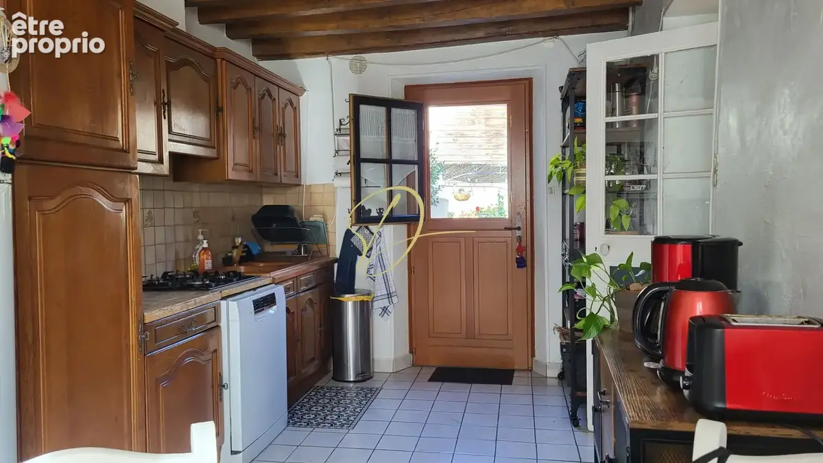 Maison ancienne 149 m² + dépendances - photo 7