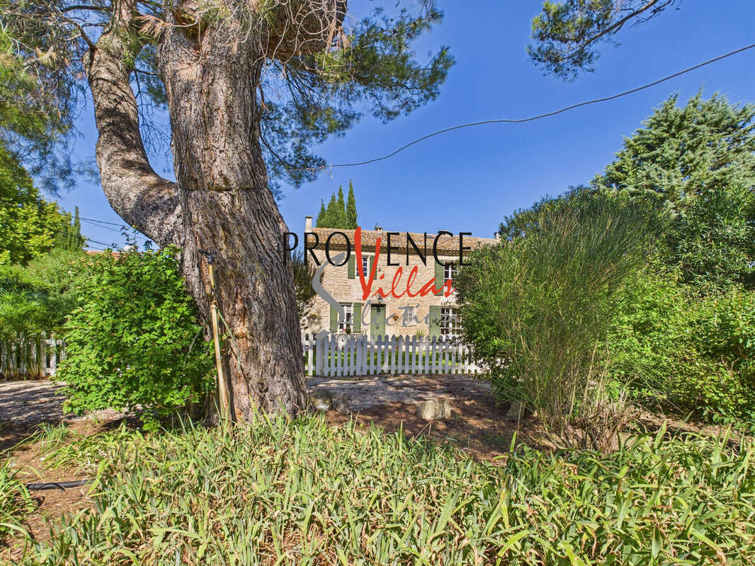 Maison à SAINT-ETIENNE-DU-GRES