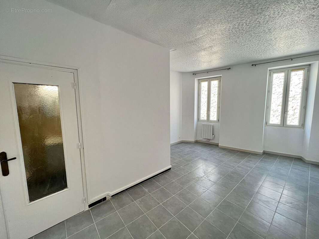 Appartement à MARSEILLE-15E