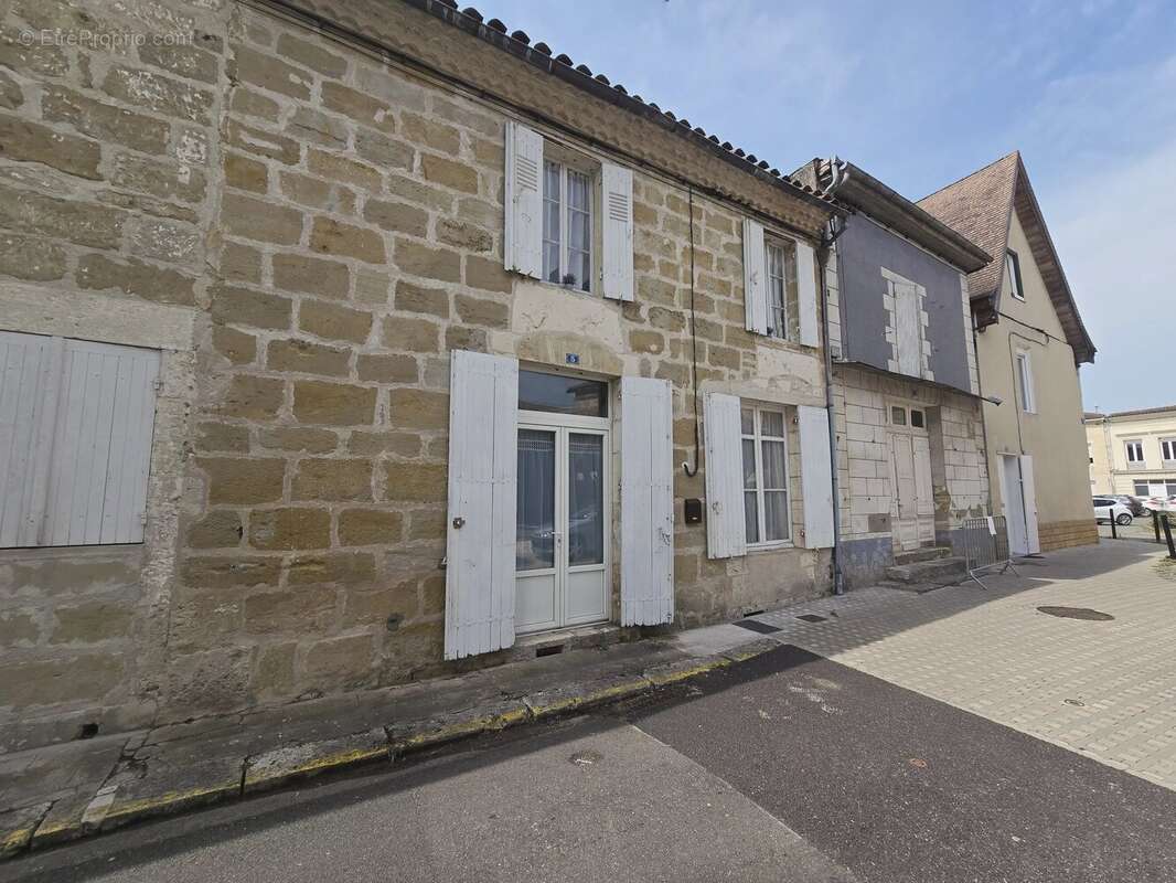 Maison à ALLEMANS-DU-DROPT