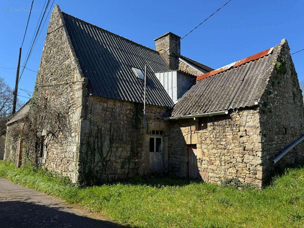 Maison à PLUMERGAT