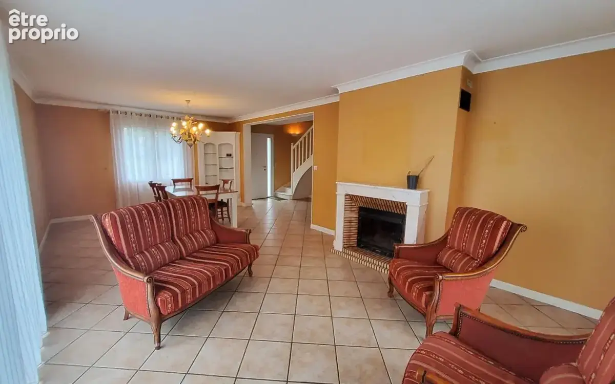 Maison 3 chbres - chemille - vie plain pied possible - photo 6