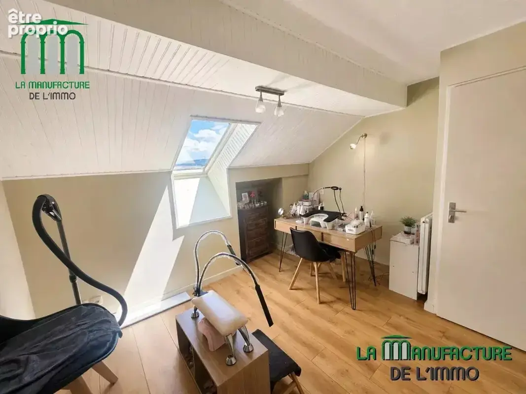 maison individuelle 100,71 m² (140,81 m² au sol) + terrain, garage, cave et panneaux solaires - monteynaud le haut - photo 10