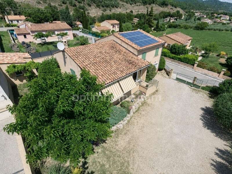 Maison à MALIJAI