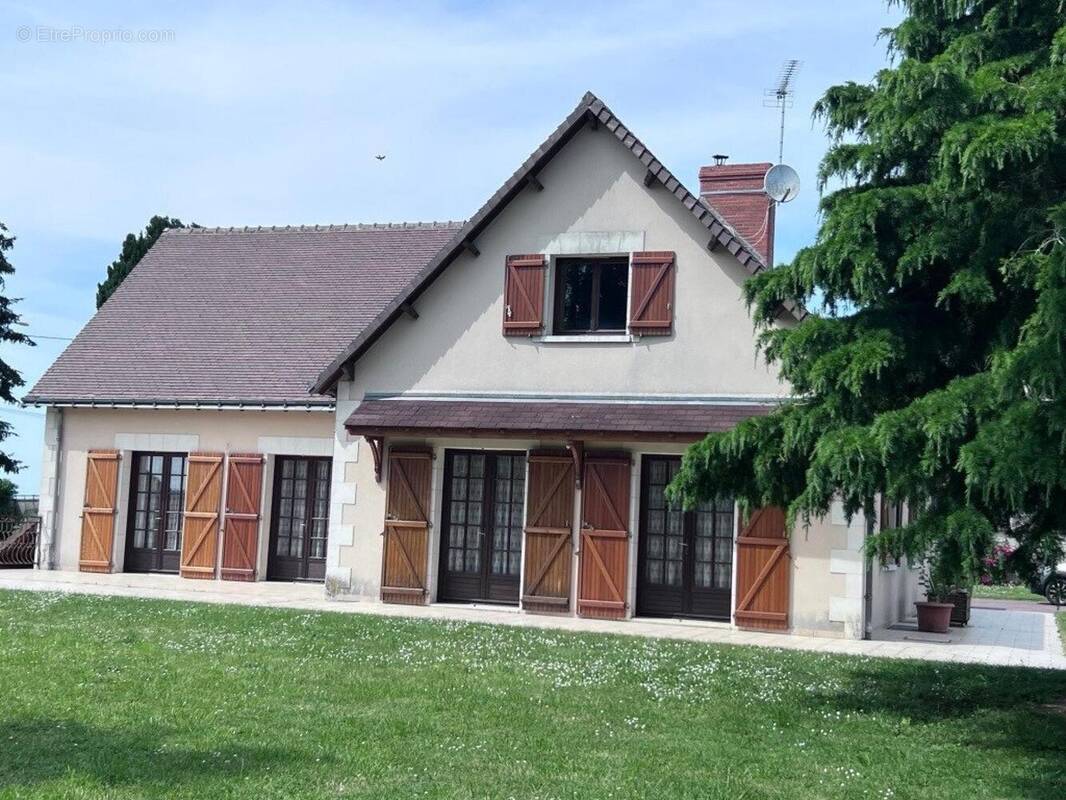 Photo 1 - Maison à LES ORMES