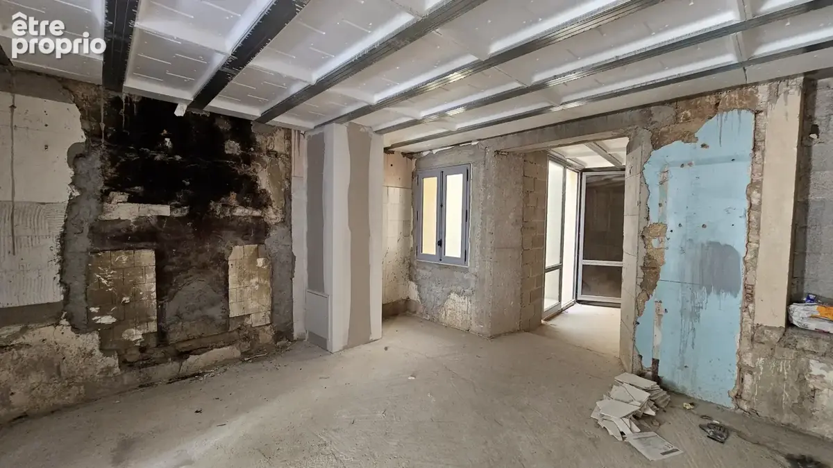 Appartement Triplex 94 m2 non aménagé - photo 4