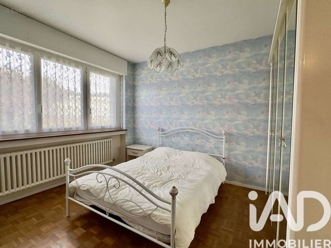 Maison 150 m² à Pouilly  - photo 6