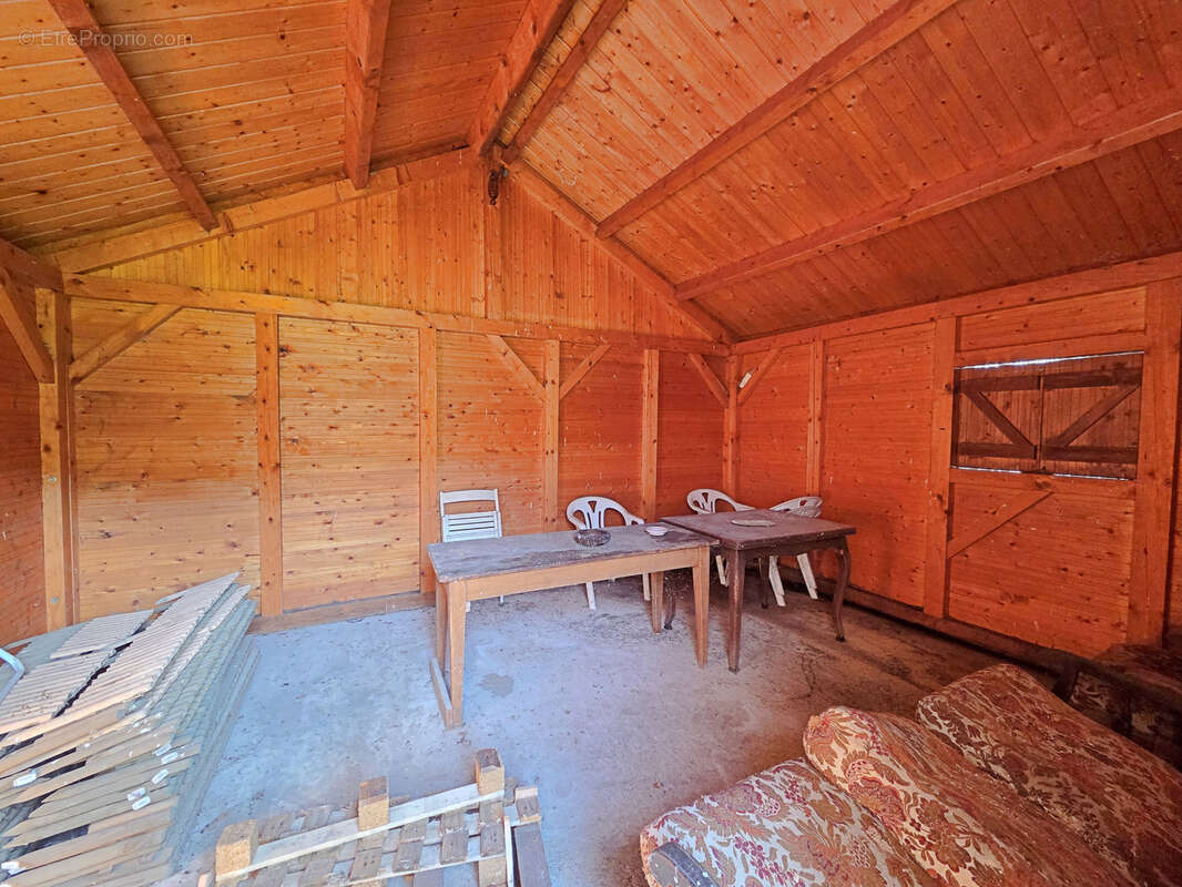 Terrain à KOEUR-LA-GRANDE