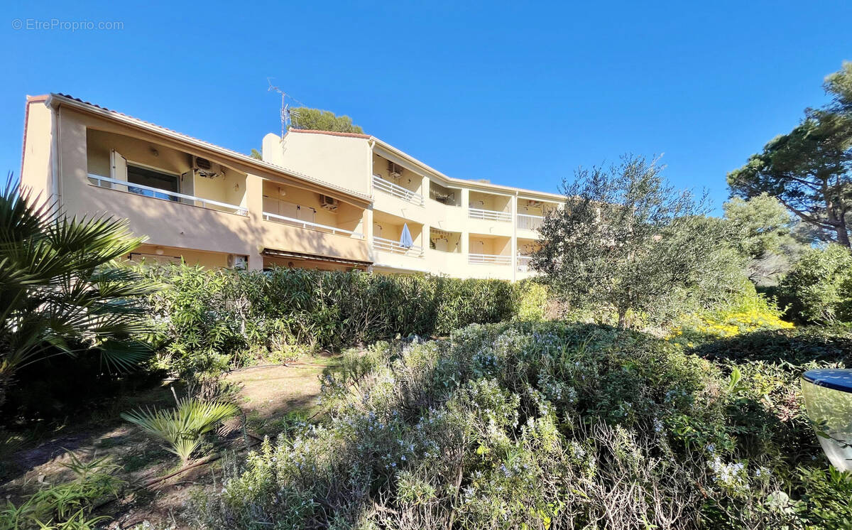 Appartement à SAINT-RAPHAEL