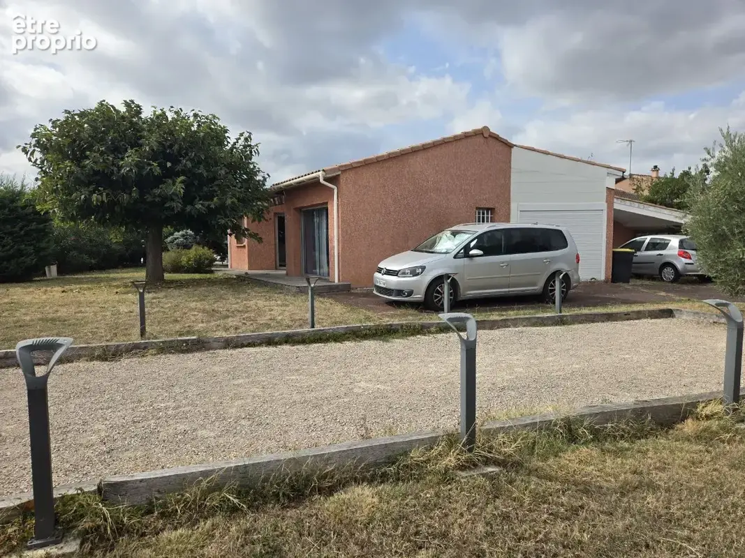 Maison individuelle T4 de plain pied avec piscine et garage - photo 4