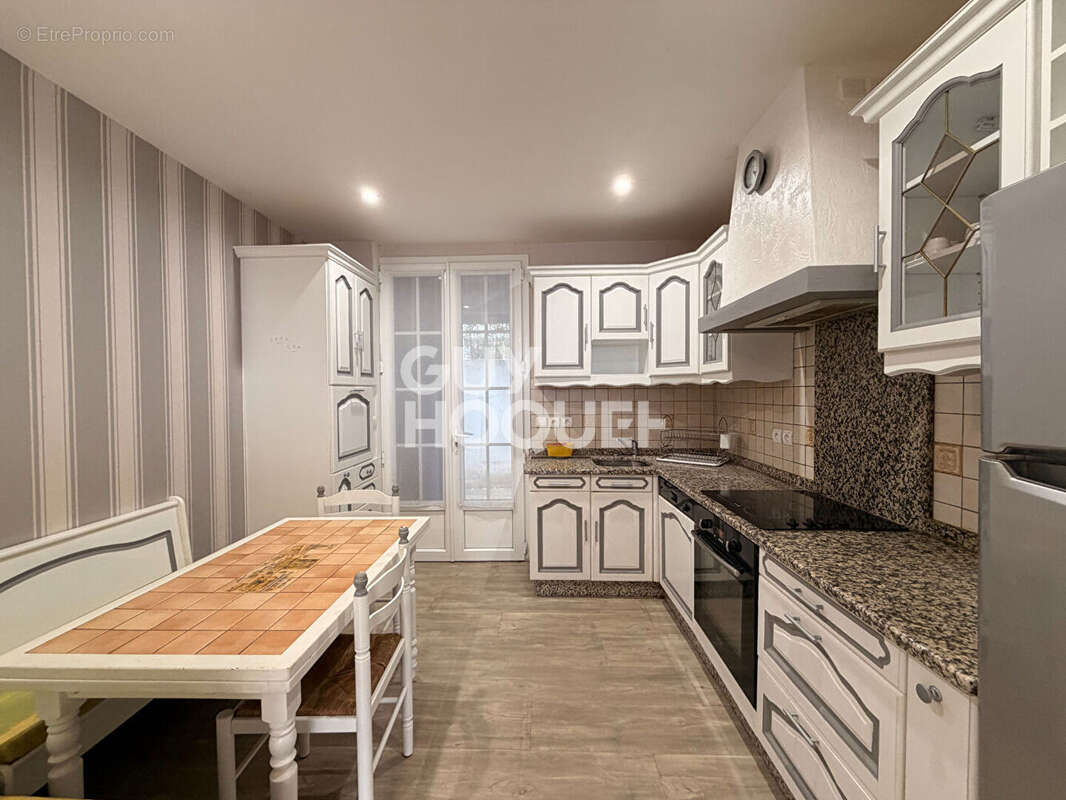 Appartement t3 bis avec parking a 5 min a pied de la plage - photo 10