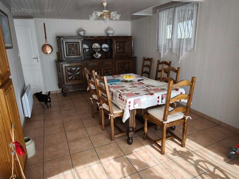 Maison à MESCHERS-SUR-GIRONDE