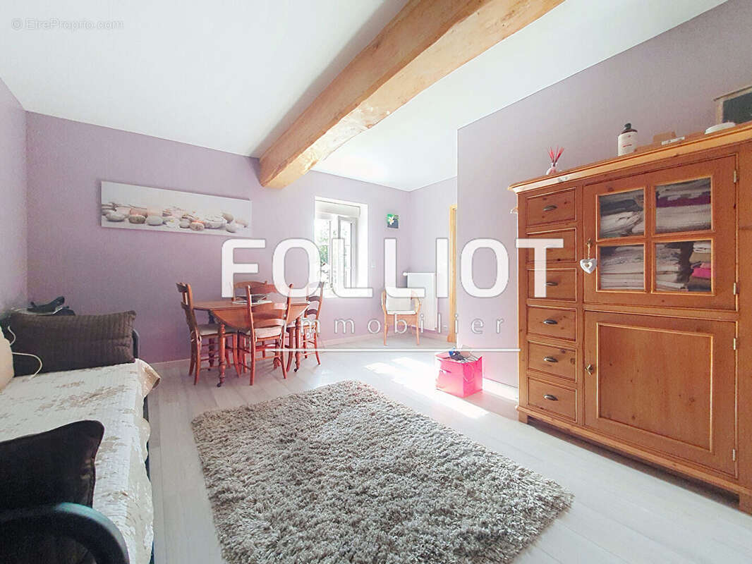 Maison à TROIS-MONTS