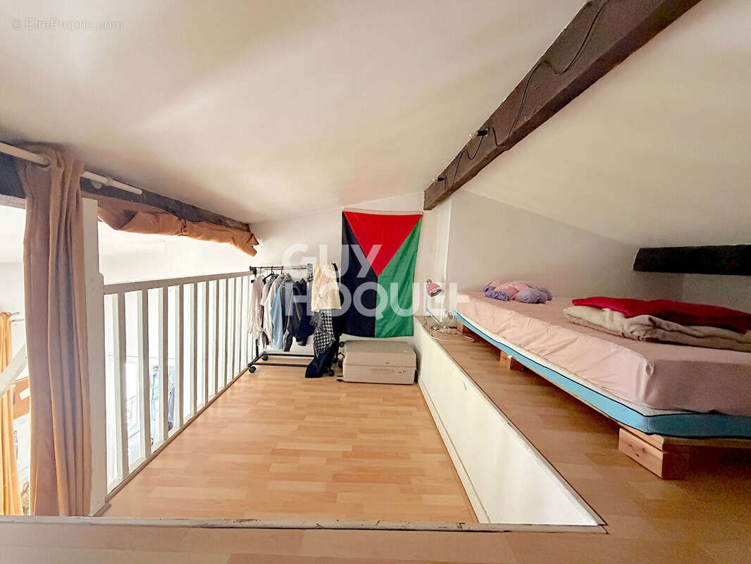 Appartement à PARIS-20E
