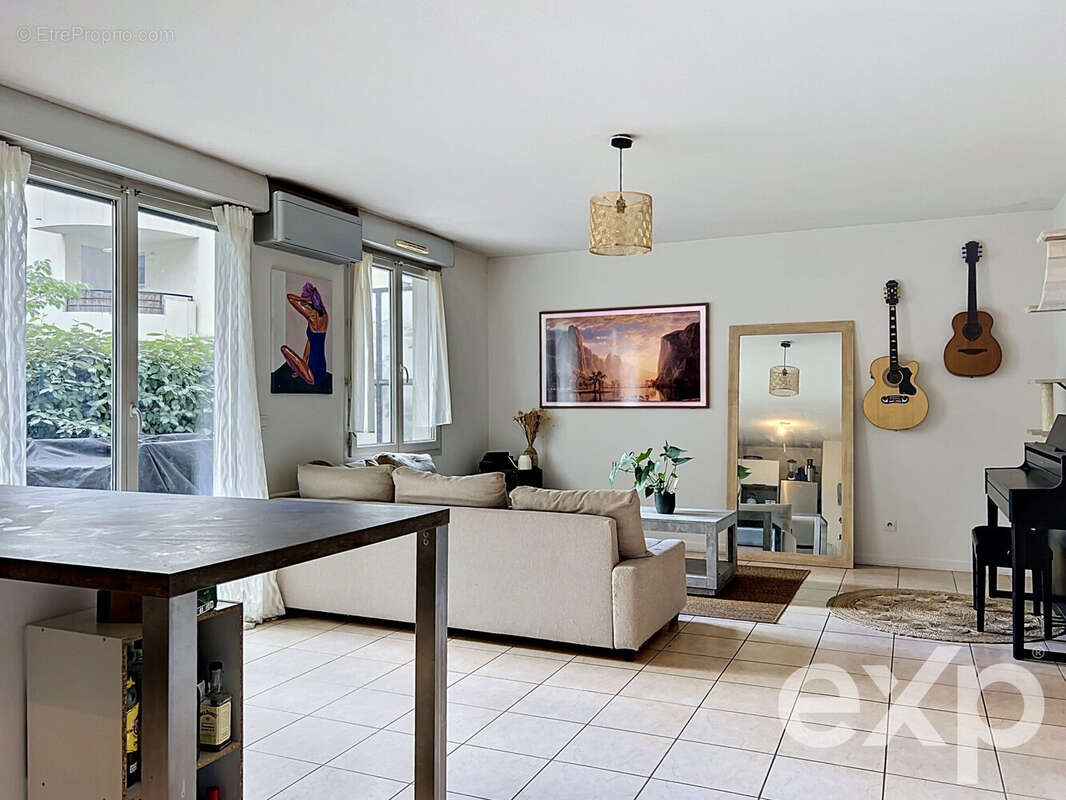 Appartement à LYON-8E