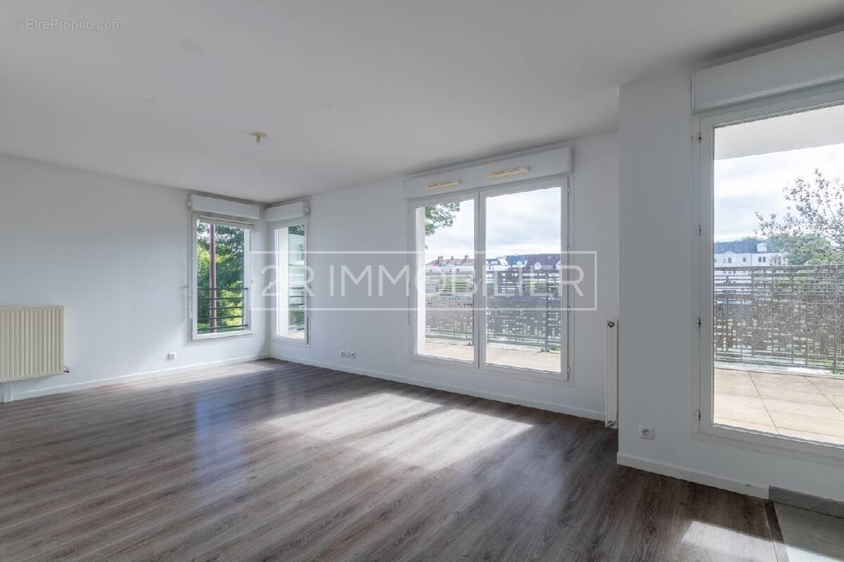 Appartement à LAGNY-SUR-MARNE
