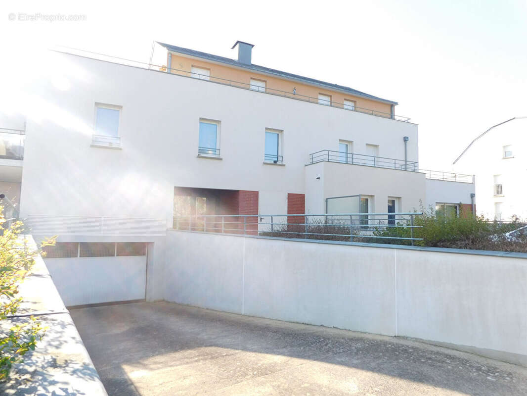 Appartement 2 pieces 42m² - VEZIN LE COQUET - photo 9