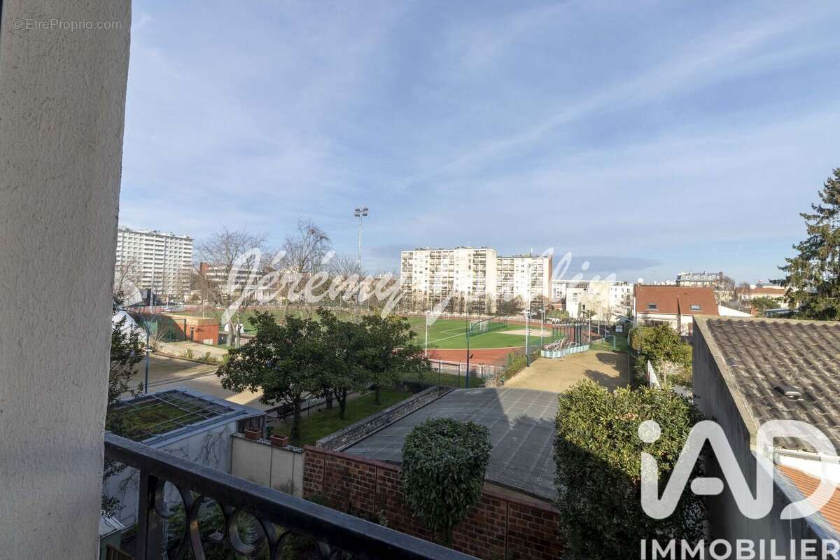 Photo 9 - Appartement à MONTROUGE