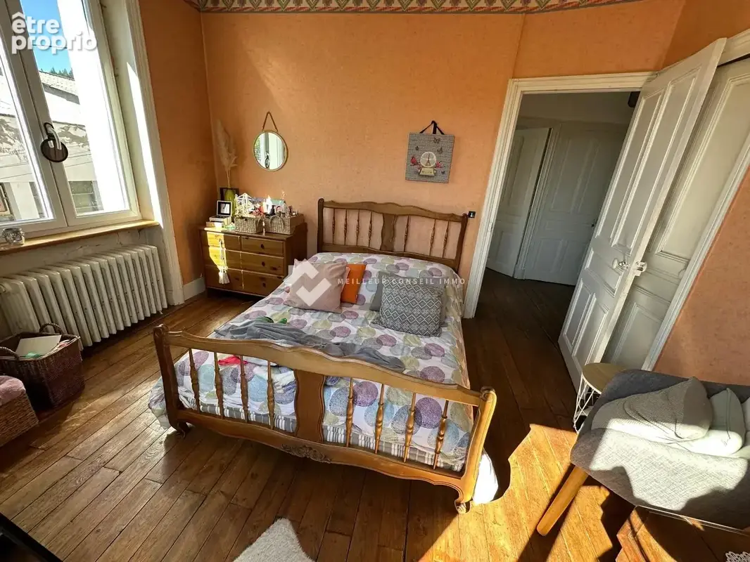 Appartement 167 m² à vendre à La Monnerie-Le-Montel (63650) - photo 7