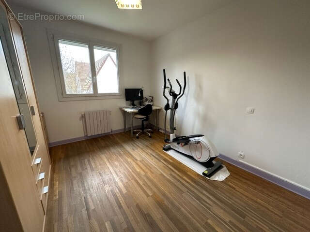 Maison à BURES-SUR-YVETTE