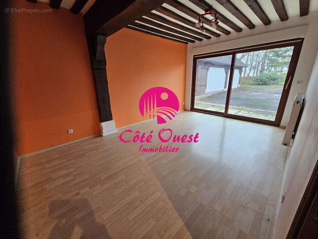 Maison à CAUVILLE-SUR-MER