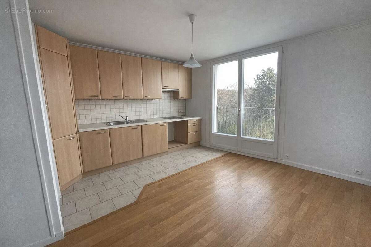 Appartement à RUEIL-MALMAISON