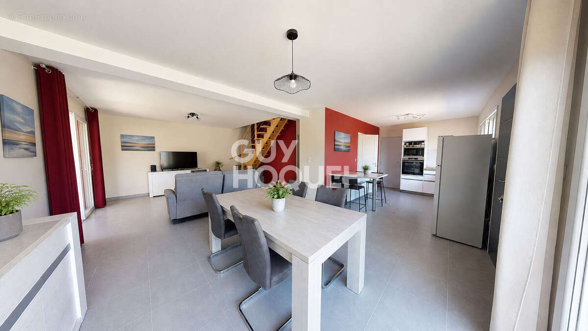Maison Marcey-les-Grèves 106m² - photo 3