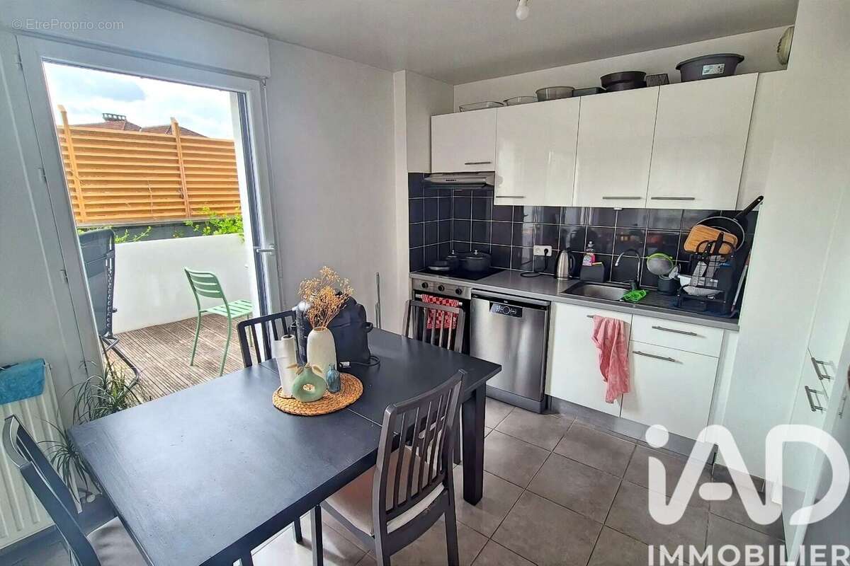 Photo 4 - Appartement à NOISY-LE-SEC