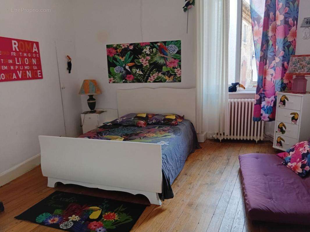 Appartement T4 dans petit immeuble centre ville de Castelnaudary - photo 6