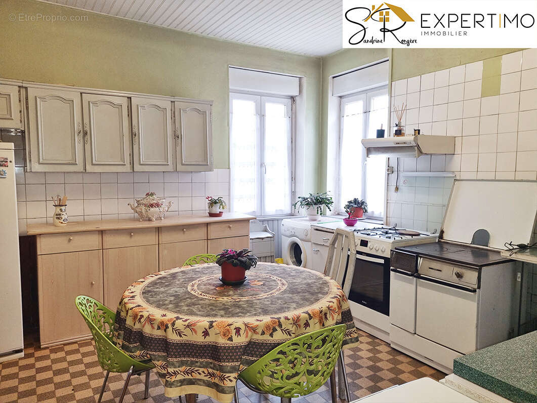 Maison à SAINT-ELOY-LES-MINES