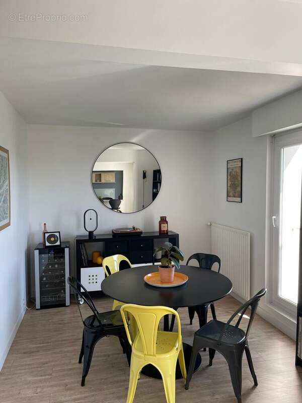 Appartement à REZE