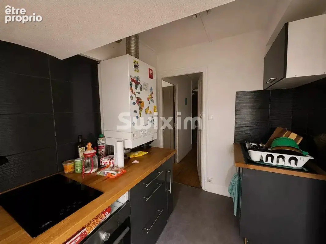 T3 meublé au 4ᵉ étage dans un bel immeuble de style haussmannien, idéalement situé - photo 4
