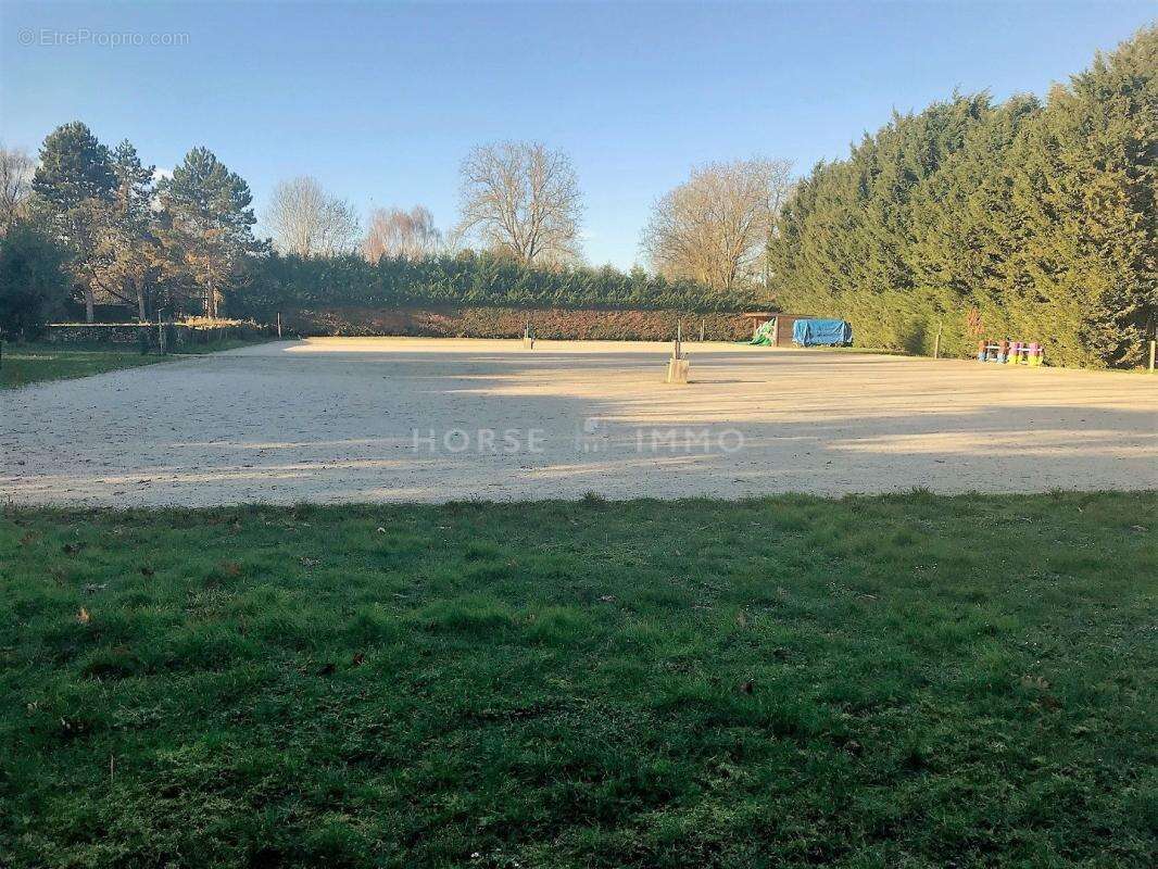 Maison à MONTFORT-L'AMAURY