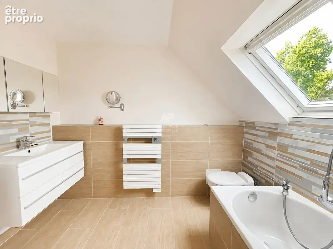Maison Chapet 7 pièce(s) 138.84 m2 - photo 12