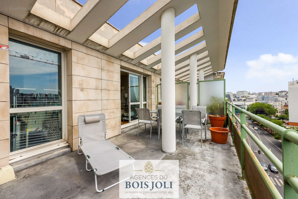 Appartement à ISSY-LES-MOULINEAUX