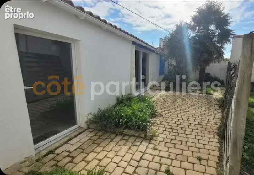 Maison centre de L' Aiguillon-sur-Mer - photo 2
