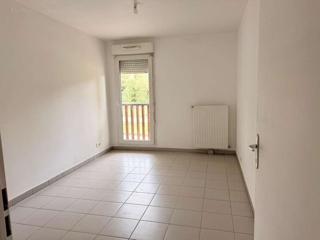 Appartement à JUVIGNAC