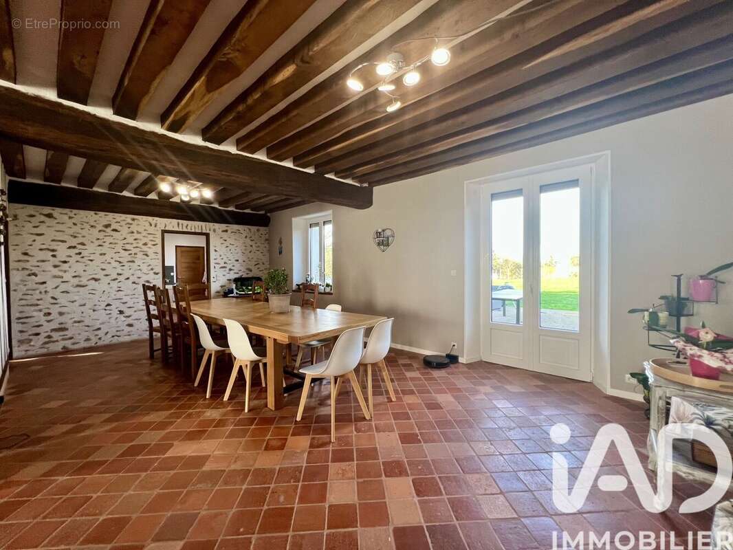 Photo 6 - Maison à JOUY-SUR-MORIN