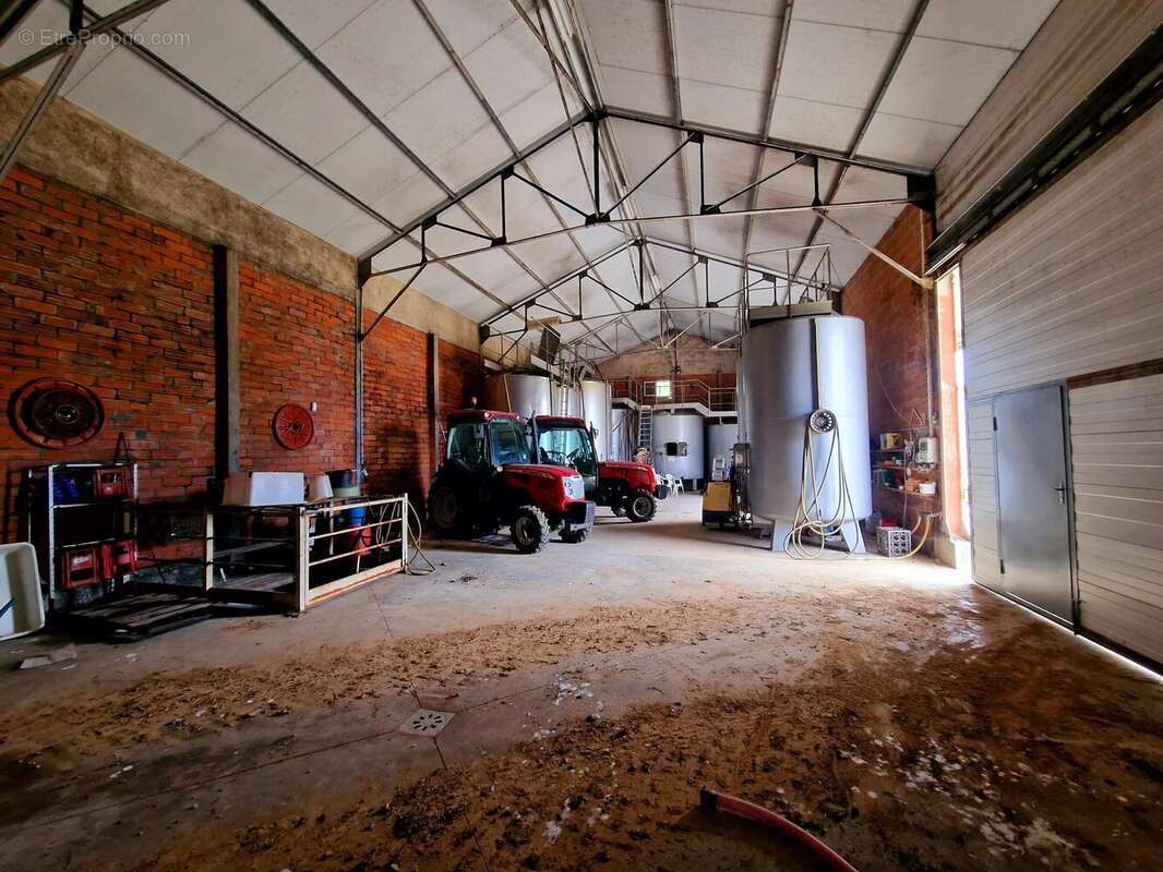 Maison à MONPRIMBLANC