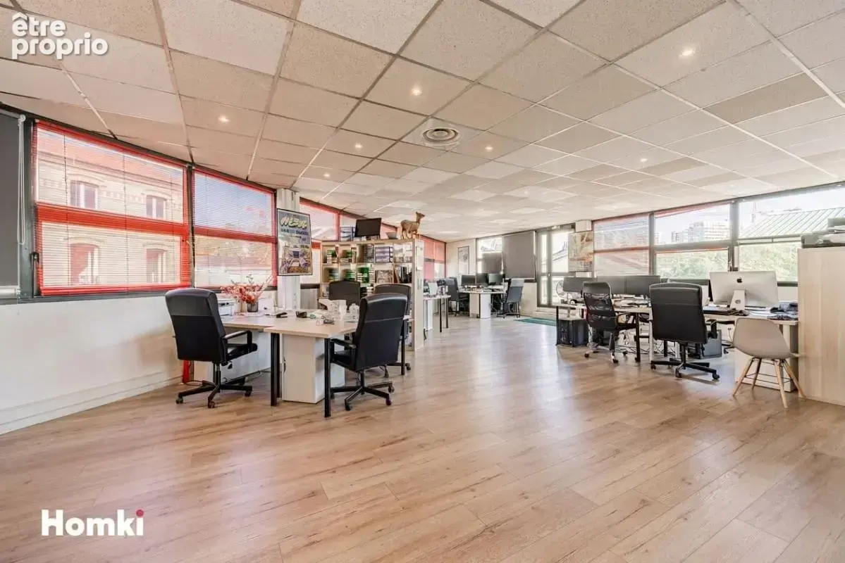 Local commercial T2 de 187 m² à Bagnolet 93170, Avenue Gallieni - photo 12