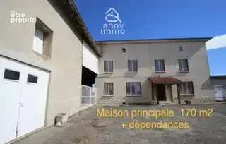 Grand corps de ferme avec 2 logements et dépendances - photo 3
